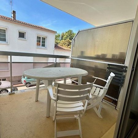 Appartement T2 A Royan, 4 Pers., Proche Plage Et Commerces, Parking, Balcon, Confortable Et Equipe - Fr-1-494-60 Екстериор снимка
